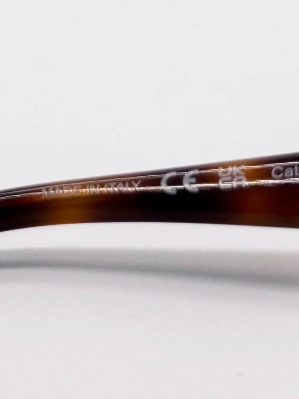 New Saint Laurent Unisex Gold Aviator Sunglasses SL690 DUST 004